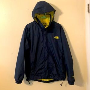 The North face! light weight jacket weatherproof!